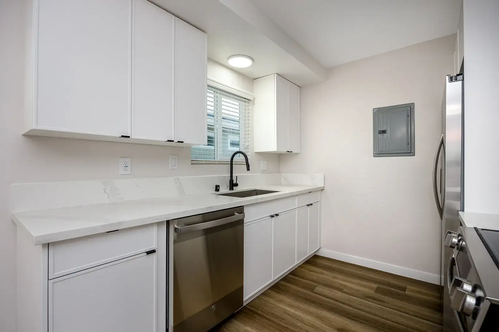 Photo of 2BR / 2BA