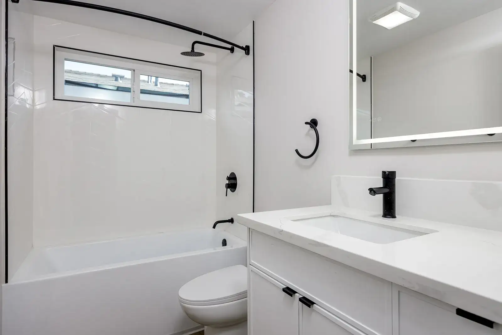 Photo of 2BR / 2BA