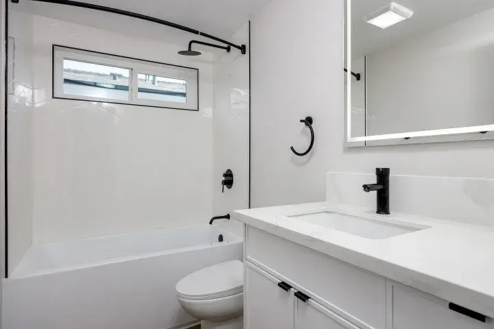 Mobile Photo of 2BR / 2BA