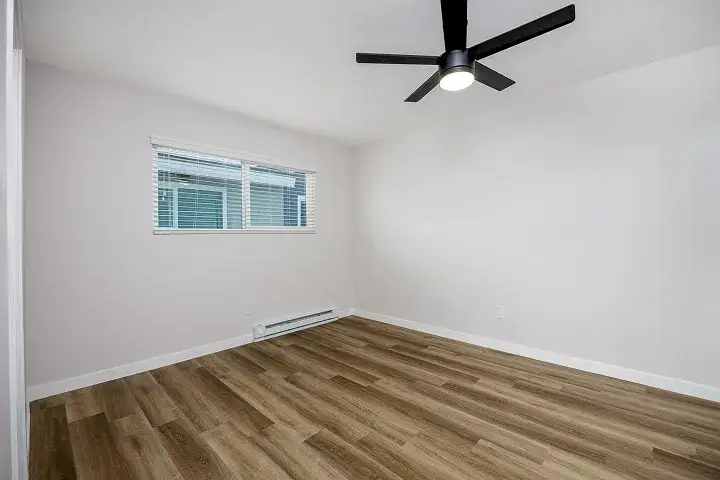 Mobile Photo of 2BR / 2BA